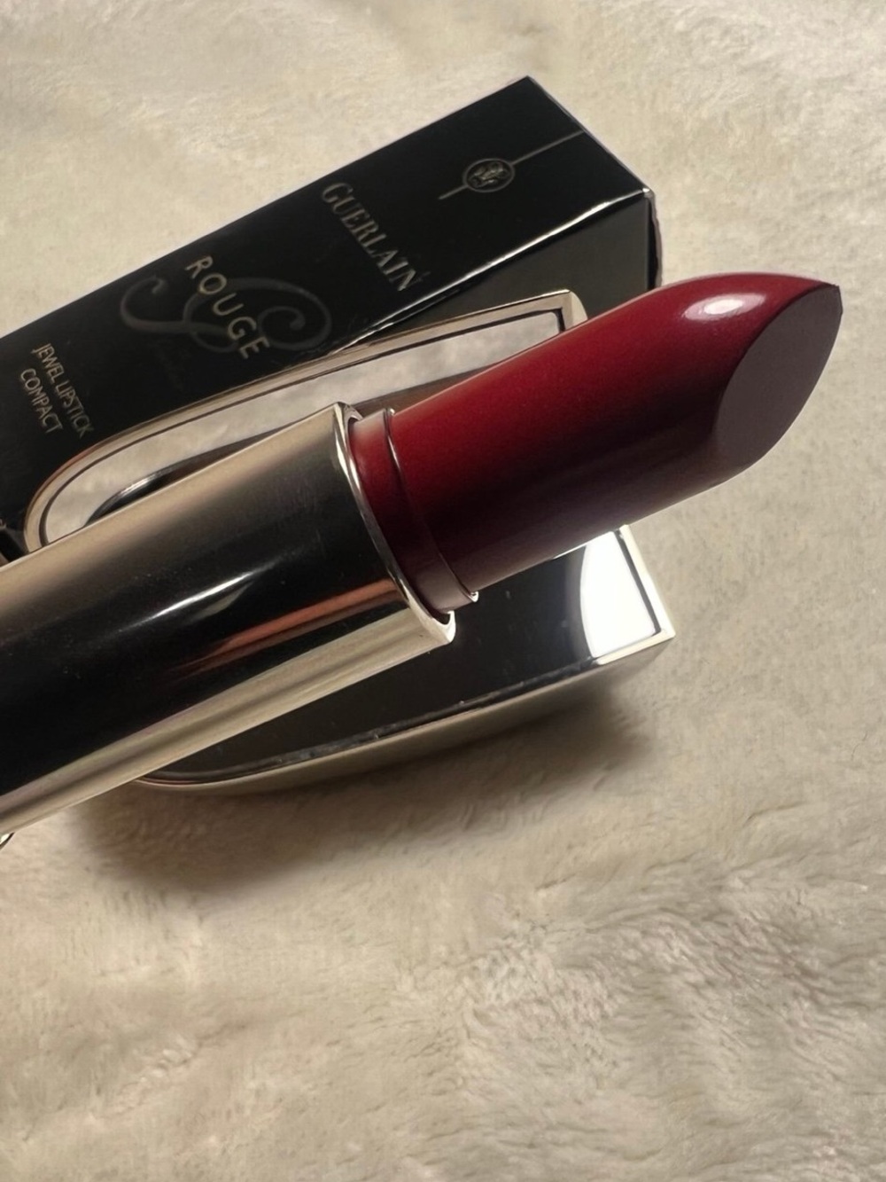 Guerlain Rouge G Jewel Lipstick Silver Compact 69 Gwen Net 12 oz